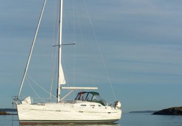 Beneteau 40 sail boat rental, a great boat for a day of our flotilla and your sailing days.